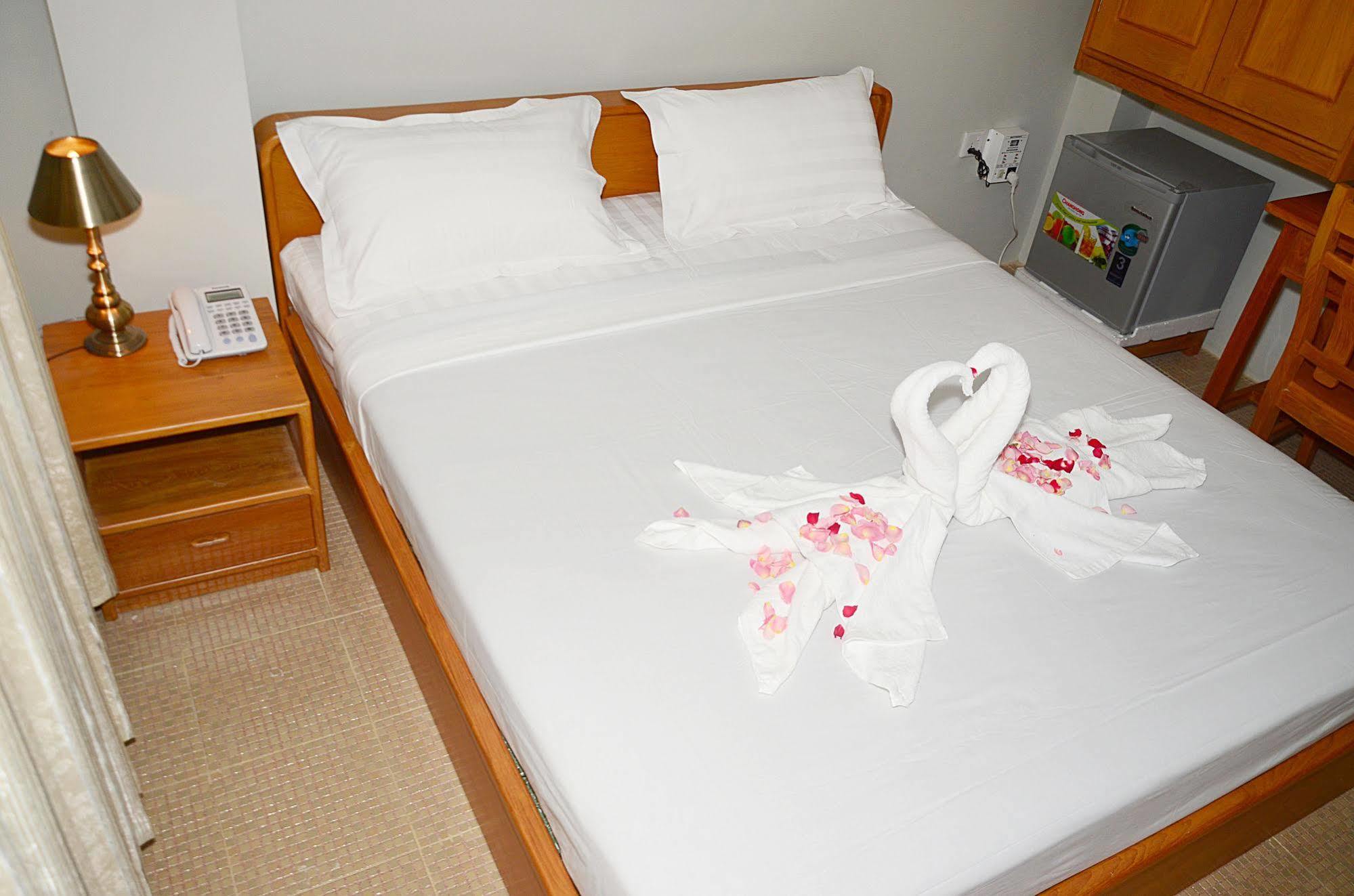 Hotel Yno Yangon Ngoại thất bức ảnh